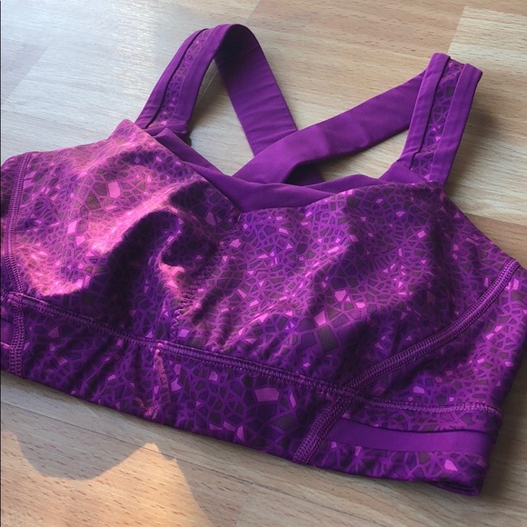 Lululemon Sports Bra in Purple - Picture 4 of 8